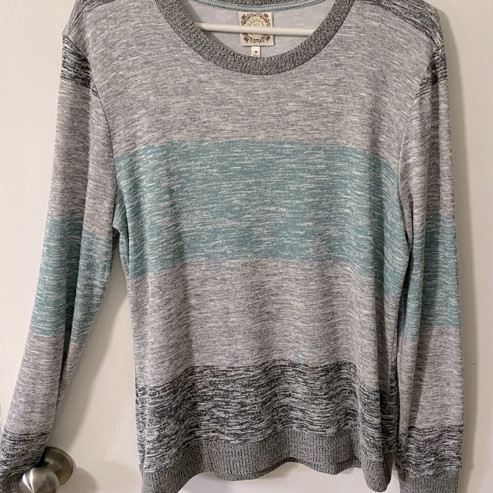 Crazy cozy, super soft sweater!